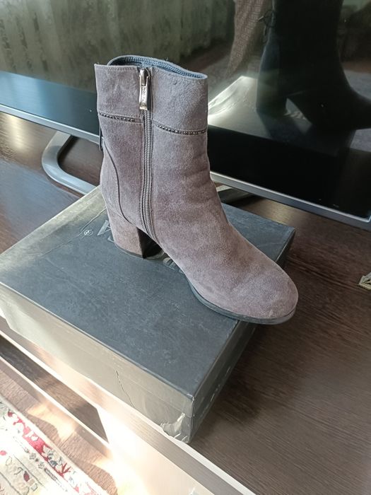 Сапожки женские зимние