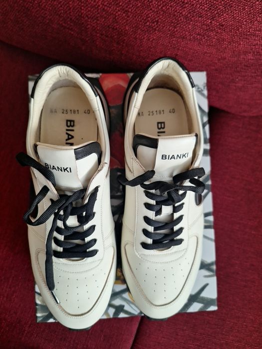 Bianki  естествена кожа