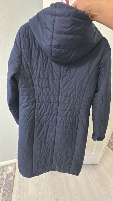 Женская куртка состояние б/у