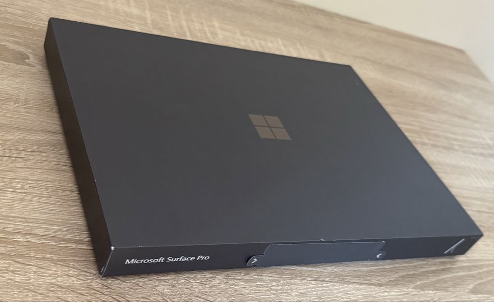 2025 Microsoft Surface Pro 11 CA SIGILAT ! 512GB 16GB X-Plus