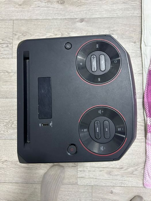 Колонка LG срочно
