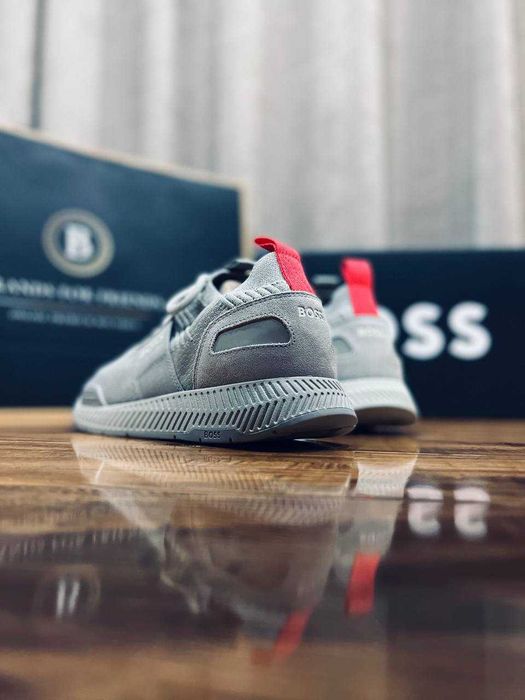 BOSS мужские спортивные кроссовки РАЗМЕР 39