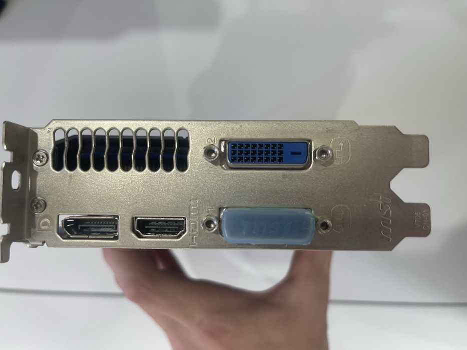 Видеокарта GTX 660 Ti
