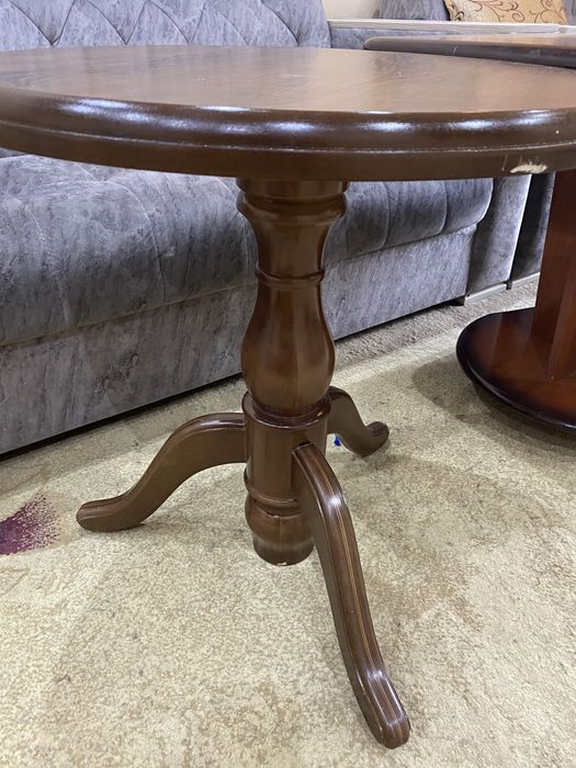 Столик журнальный