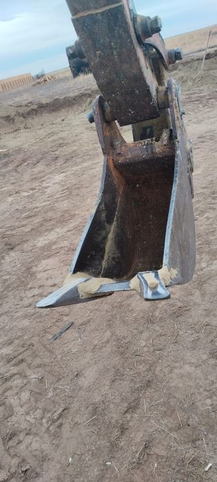 Продам Эксковатор -Погрузчик 892