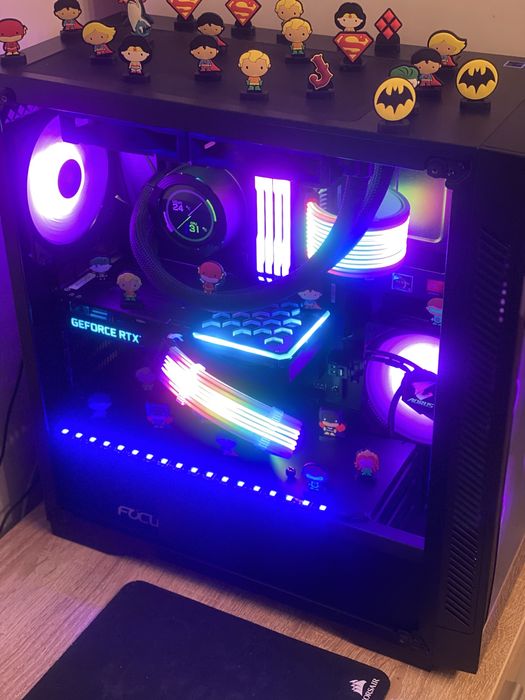 PC Gaming sau schimb cu ps 5 pro sigilat.