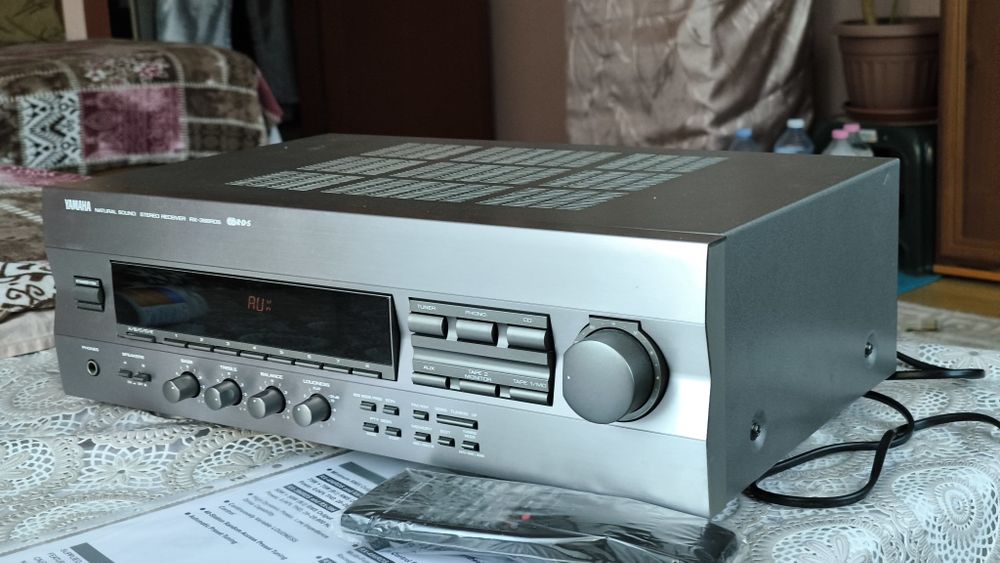 Yanaha RX-396 RDS Усилвател