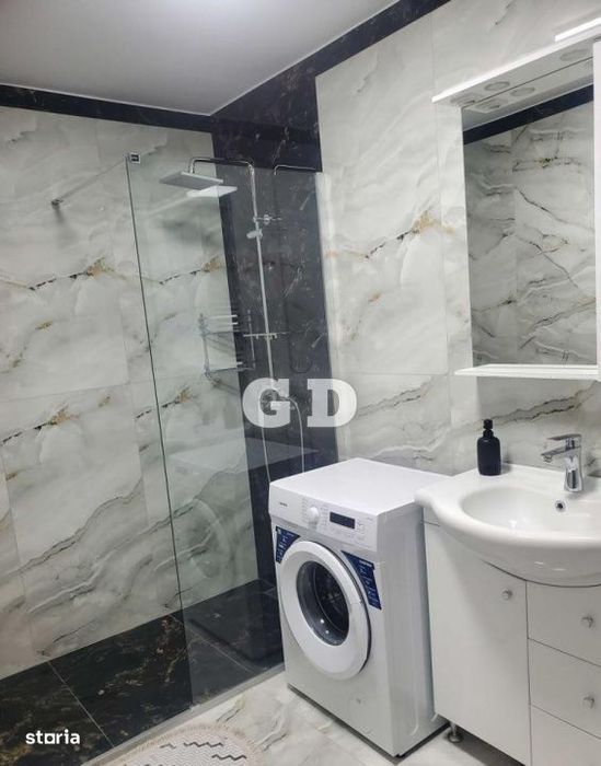 Se inchiriaza apartament 3 camere D-na Stanca