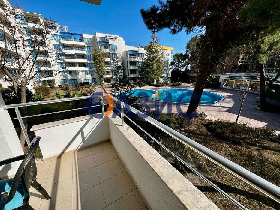 Продава се Двустаен апартамент в к.к. Слънчев бряг - 72 кв.м за 1181 €/кв.м - Снимка #7