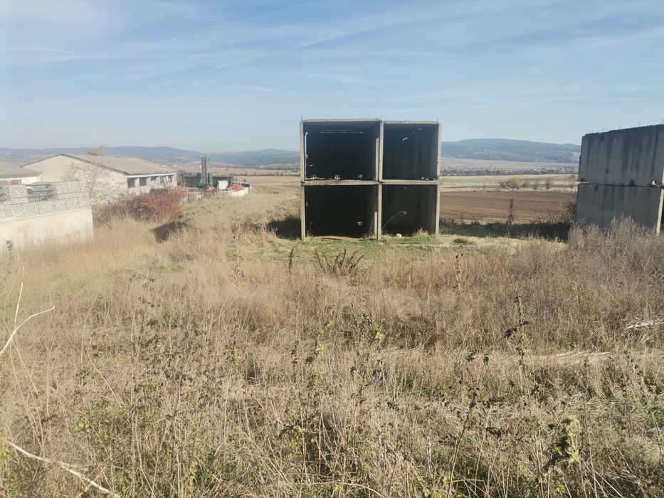 Продава се Къща в с. Белчин, Област София-област - 54 кв.м за 756 €/кв.м - Снимка #2