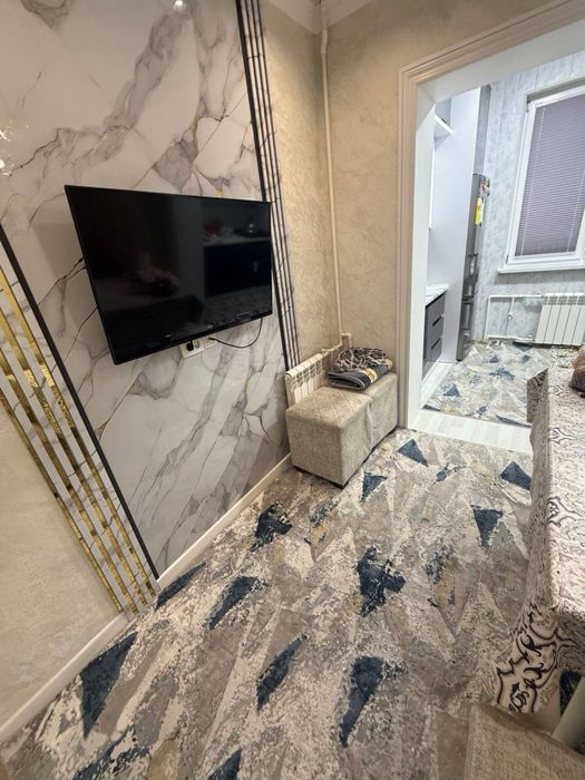 Ттз Ахмад-Югнакий Продается квартира 4/3/4 балкон 2х6 Мебелью