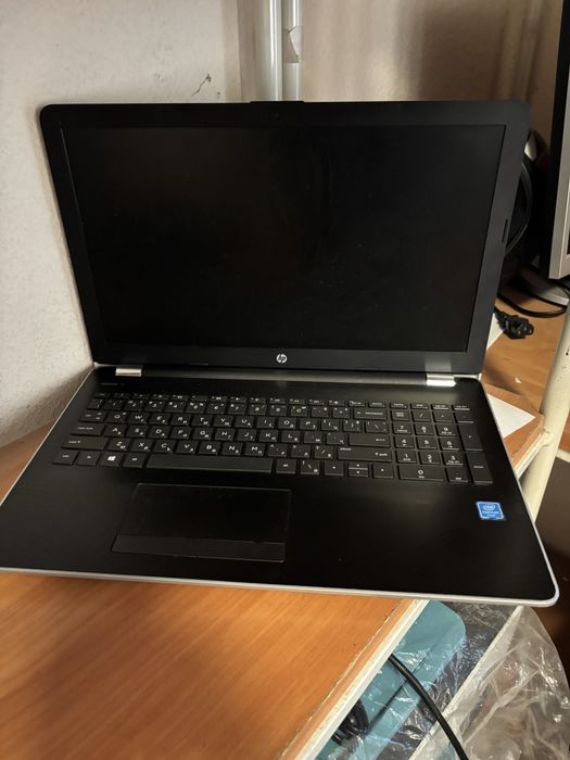 Лаптоп  HP-15.6”