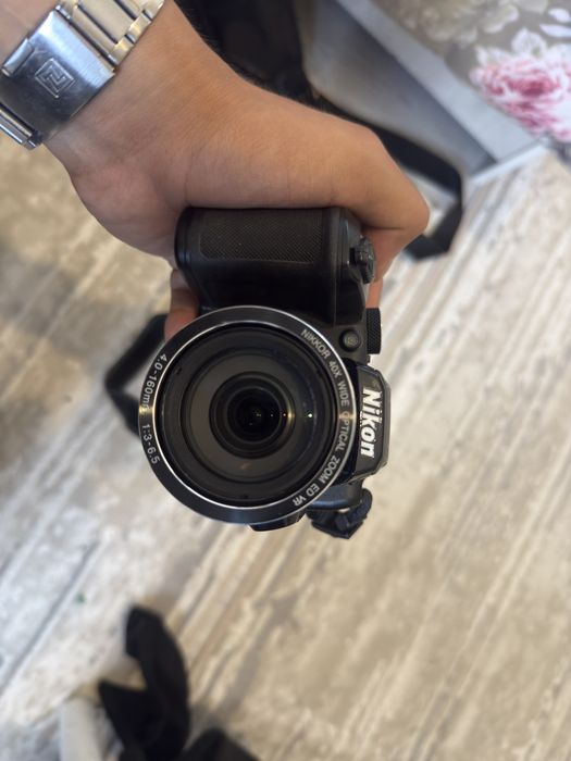 Nikon Coolpix b500