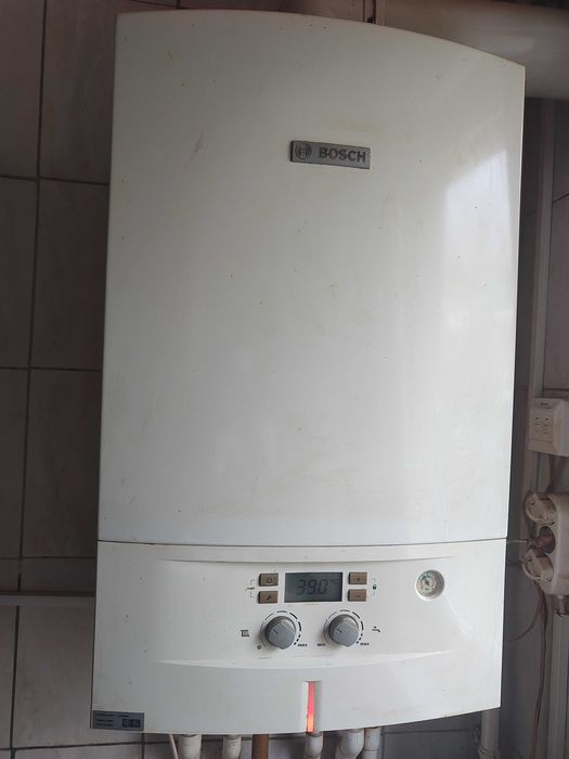 Centrală termică Bosch Condens 2000