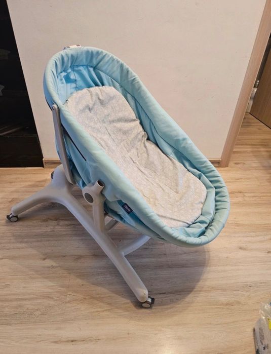 Pătuț coșuleț Chicco 4 in 1 antireflux și saltea pe comandă gratis