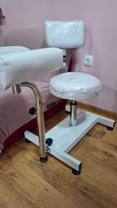 Стойка за педикюр