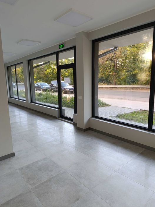 Дава се под наем Офис в Търговище, Център - 55 кв.м за 357 € - Снимка #3