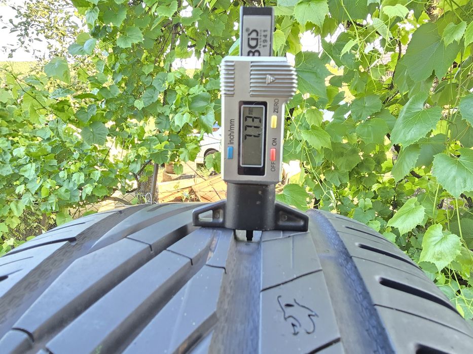 245 45 R 19 jante aliaj cu cauciucuri de vara 5 x 114,3 ET 38 DOT2021