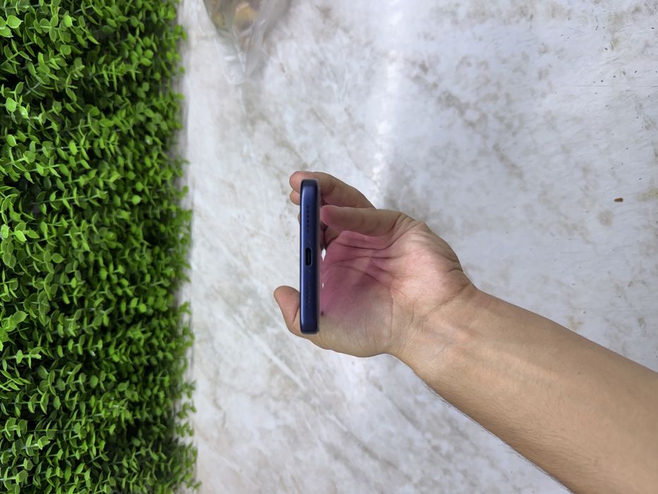Iphone 17 pro max 256gb srochno