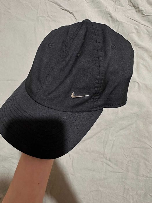 Летни шапки с козирка - дамски