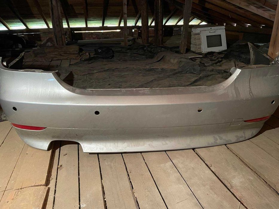 Оригинални брони за bmv е60 530 D 2005г.