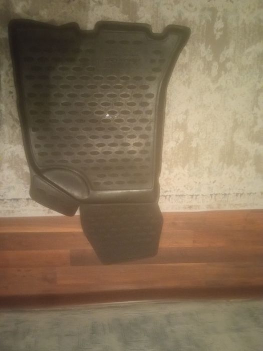 Приора 2.  Полики салонные.