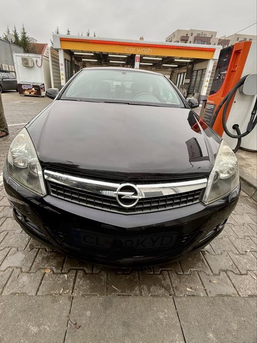 Opel Astra H , an 2009 , in stare de functionare foarte buna