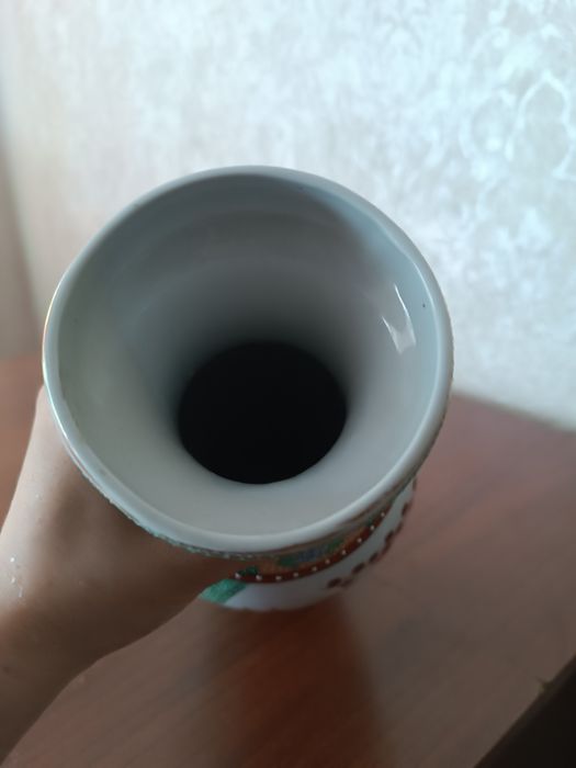 Ваза с восточным мотивом