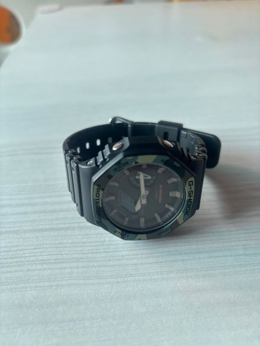 Casio G-shock ga-2100