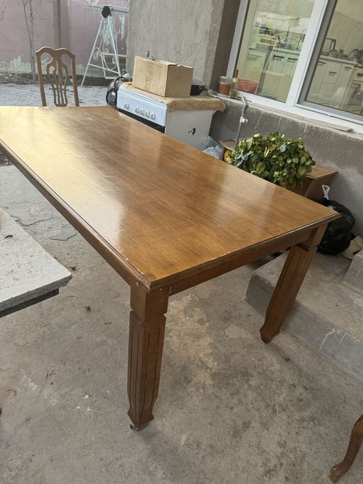 Продается стол кухонный