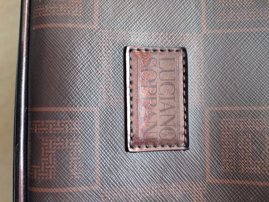 Дамска чанта в отлично състояние