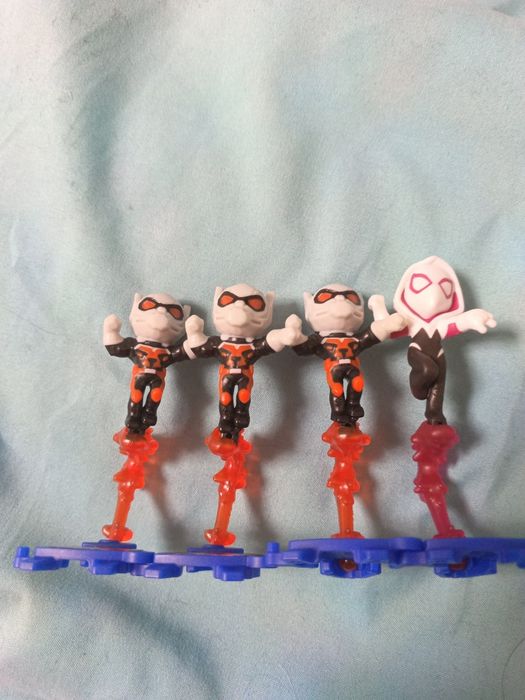 Киндеры коллекции Марвел