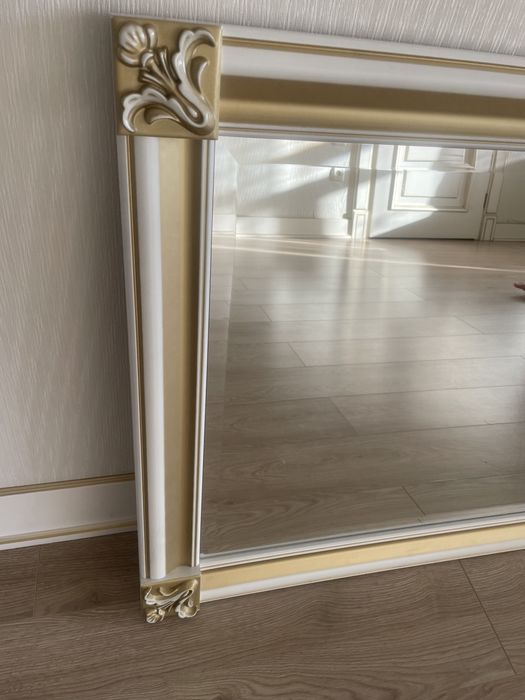 Продается зеркало 110*70 см