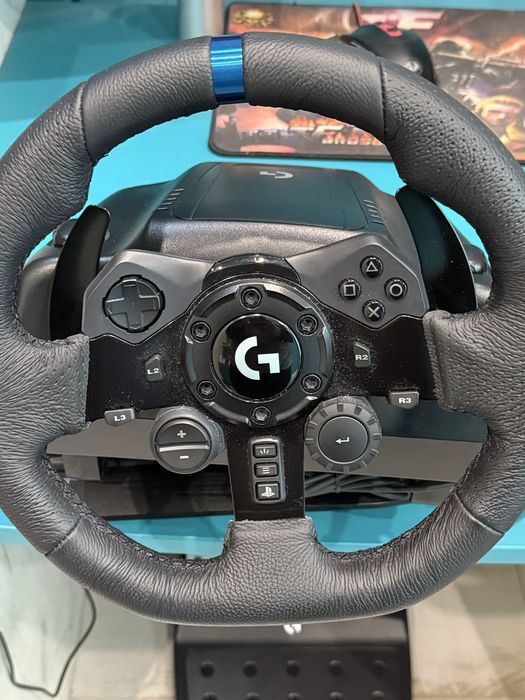 Волан Logitech - G923 + скоростен лост Logitech - Shifter