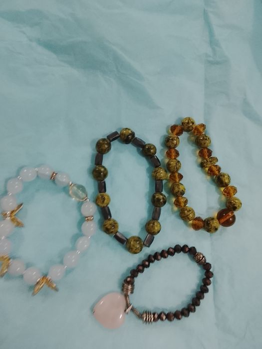 4 браслета недорого!!