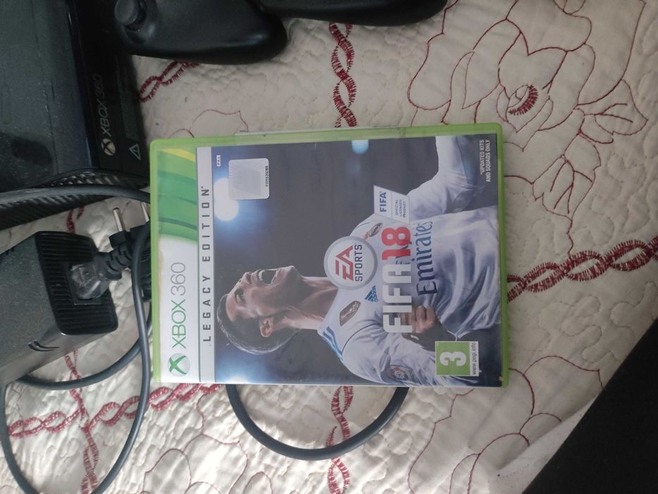 Vând Xbox 360 kinect