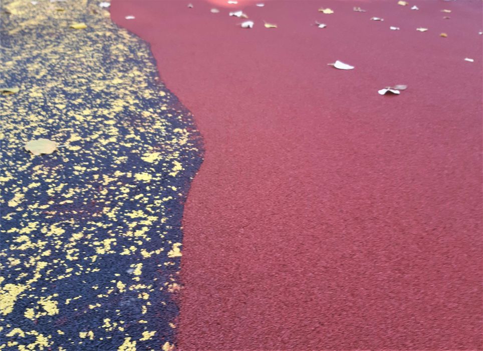 Pardoseala din tartan pentru locuri de joaca si terenuri sportive