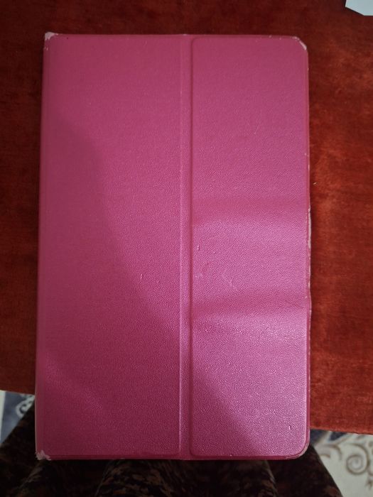 Продам новый плашет Samsung Galaxy ТаЬ Е SM-T561
