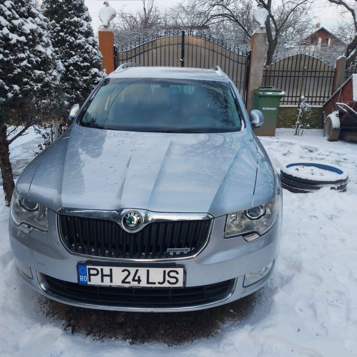 Skoda superb 2011