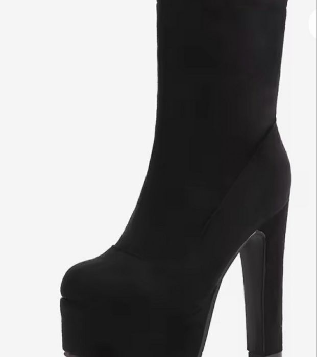 Ghete marimea 34 noi