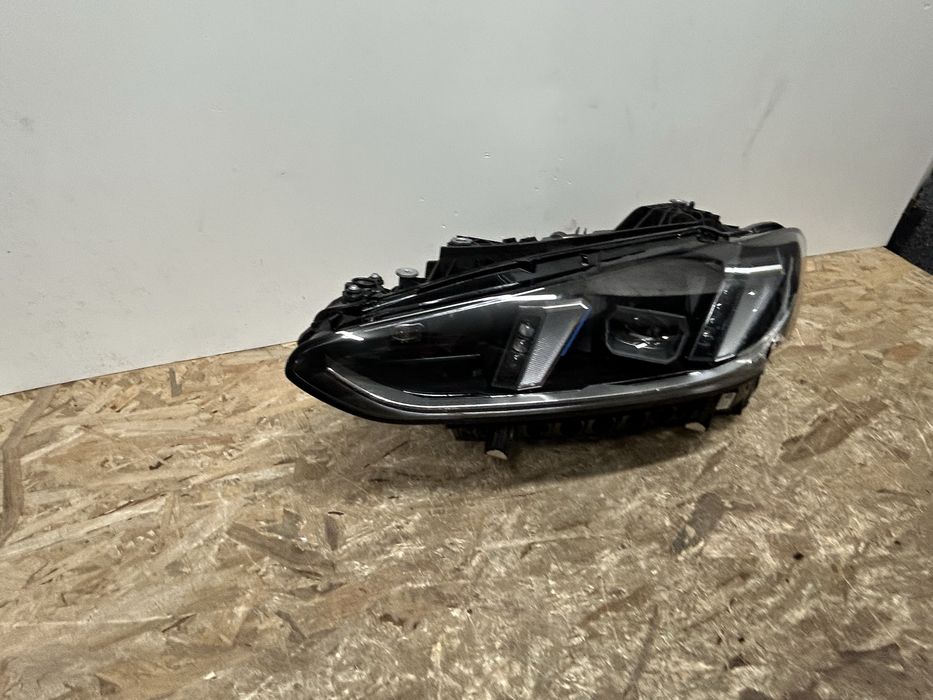 Far faruri bmw G22 G23 G26 lci full led adaptiv 2023-2025