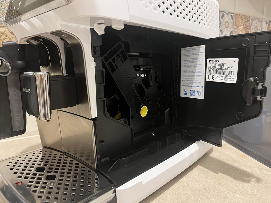 Кафе Автомат Philips Latte Go