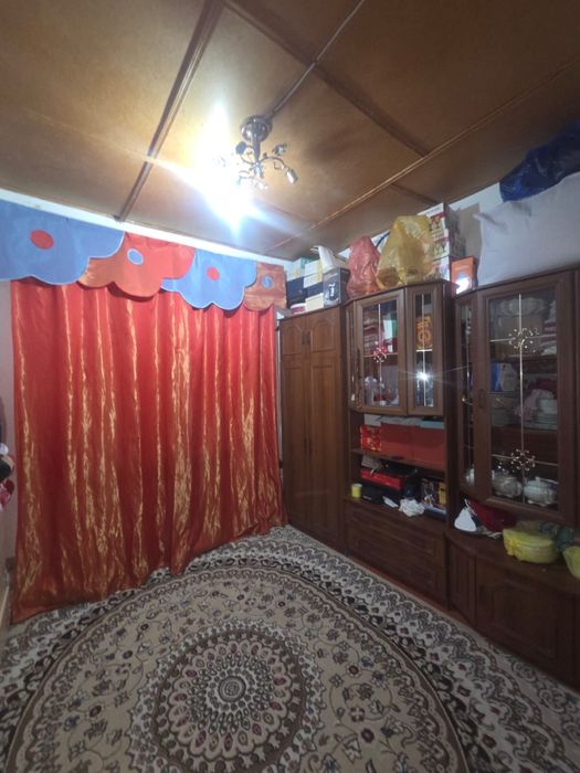 Тез арада үй сатылады