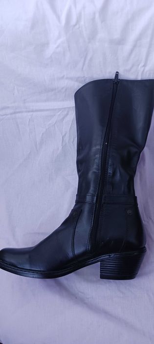 Кожени нови български ботуши