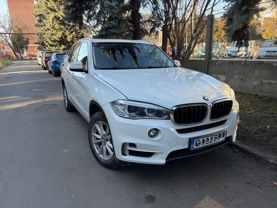 BMW X5 BMW X5 xDrive25d xLine