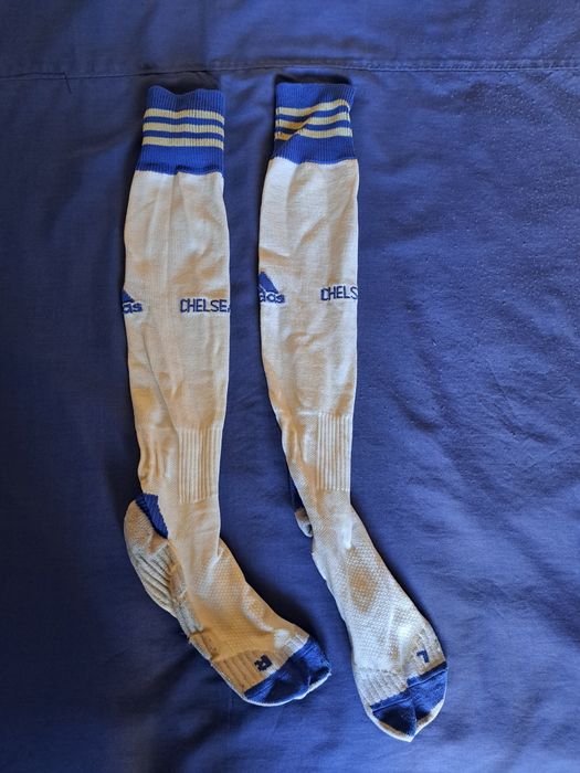 Спортни екипи на Ливърпул и Челси