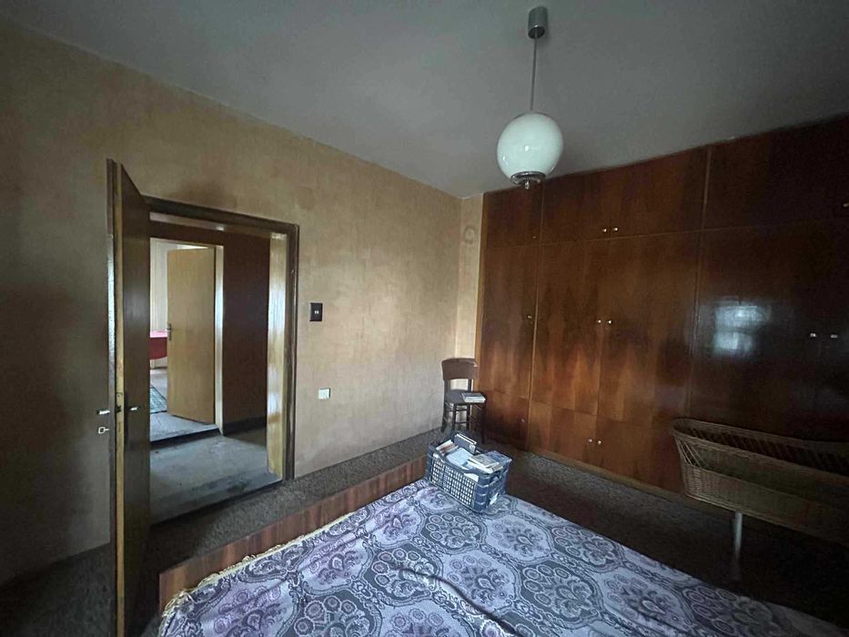 Продава се Четиристаен апартамент в Попово - 110 кв.м за 603 €/кв.м - Снимка #2