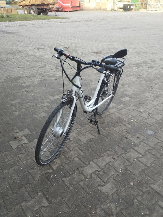 De vânzare bicicleta electică în stare buna de funcționare Schiano