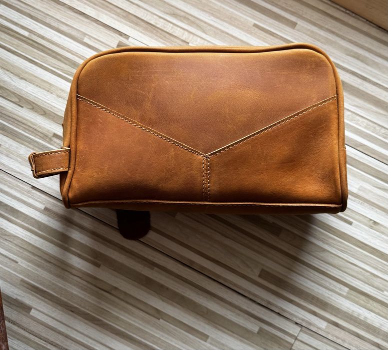 Светло-кафява кожена чанта