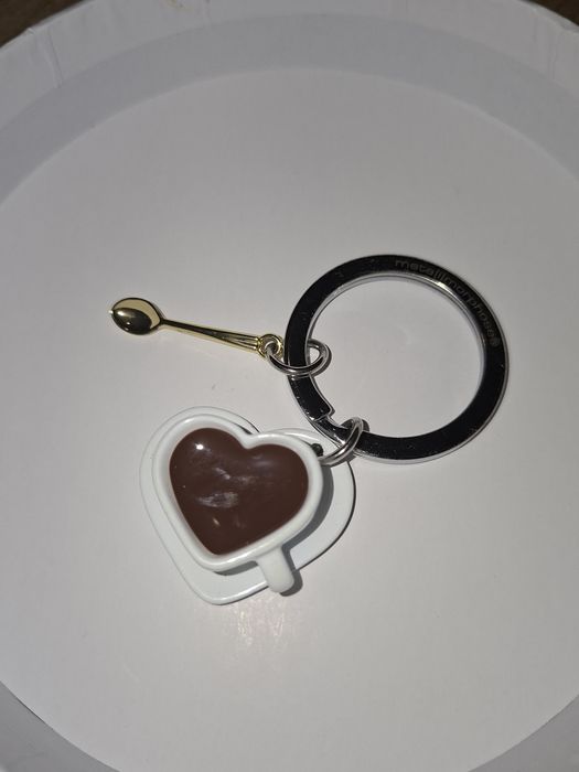 Перфектен за подарък! Ключодържател Metalmorphose кафе